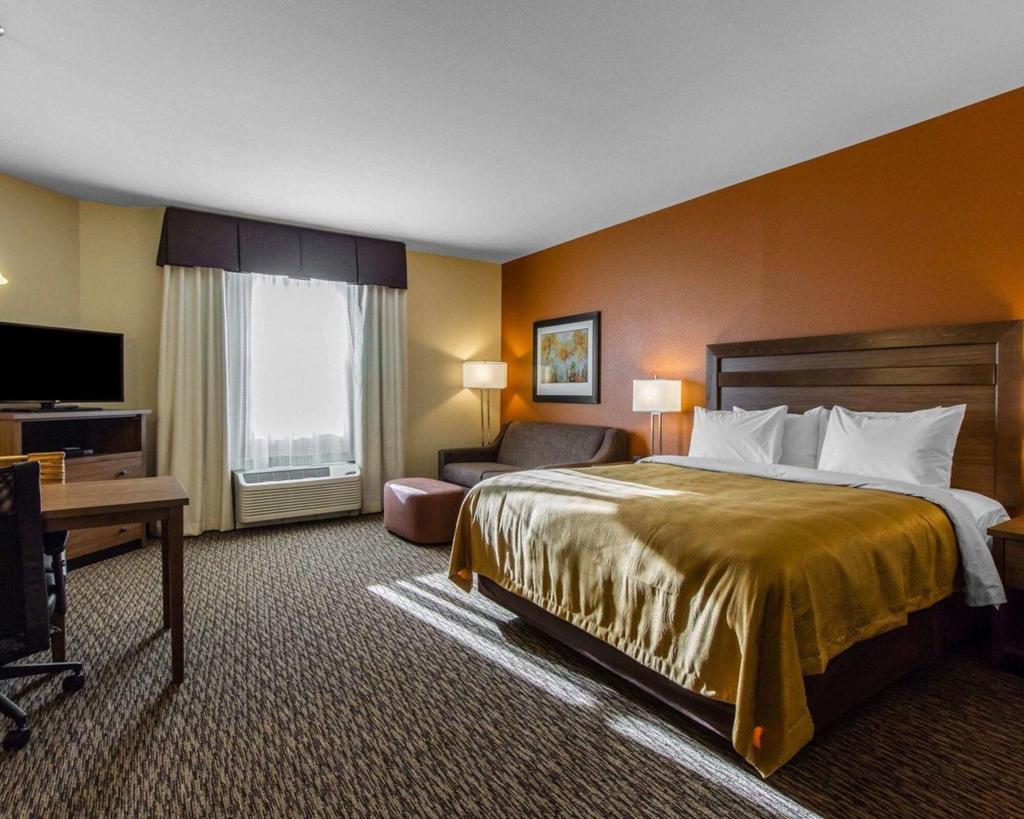 Mainstay Suites Watford City - Event Center Eksteriør billede