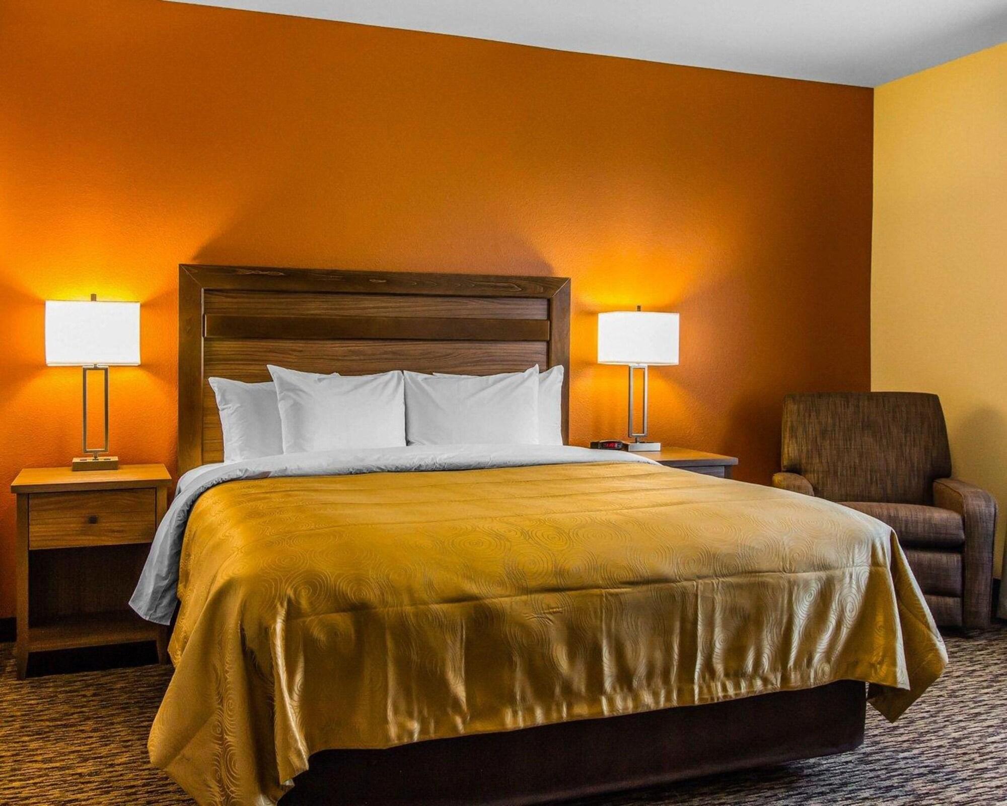 Mainstay Suites Watford City - Event Center Eksteriør billede