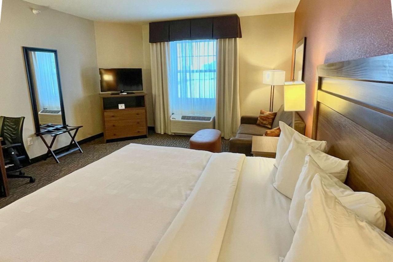 Mainstay Suites Watford City - Event Center Eksteriør billede