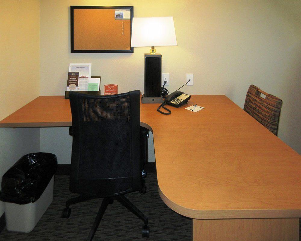 Mainstay Suites Watford City - Event Center Eksteriør billede
