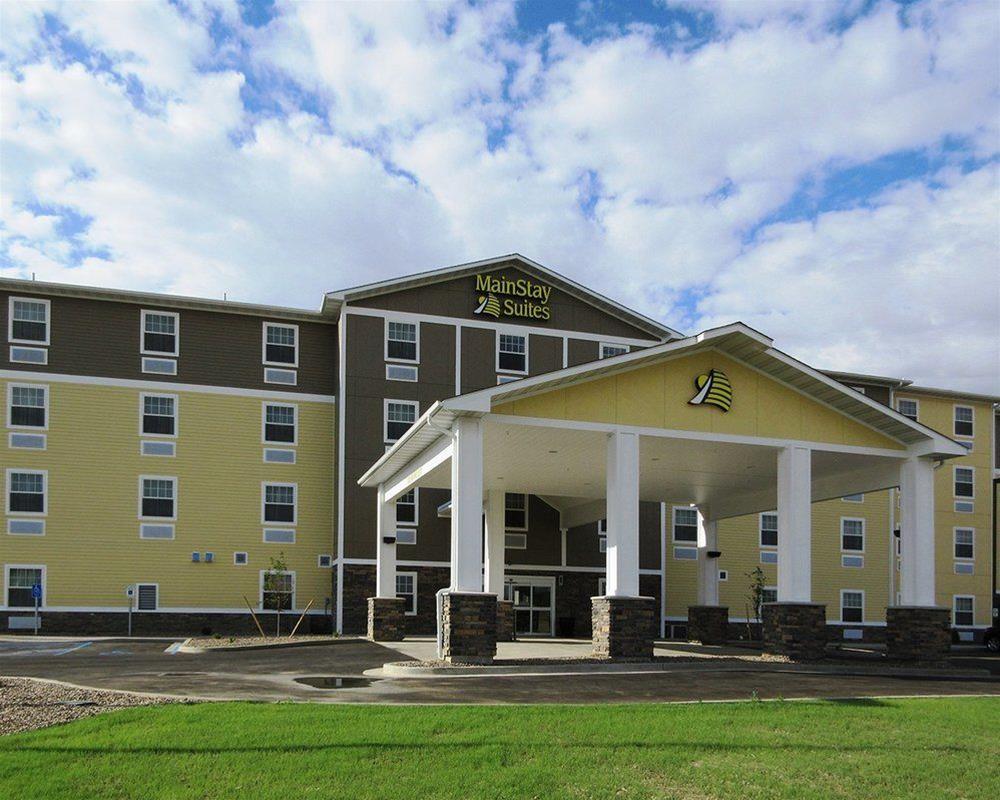 Mainstay Suites Watford City - Event Center Eksteriør billede
