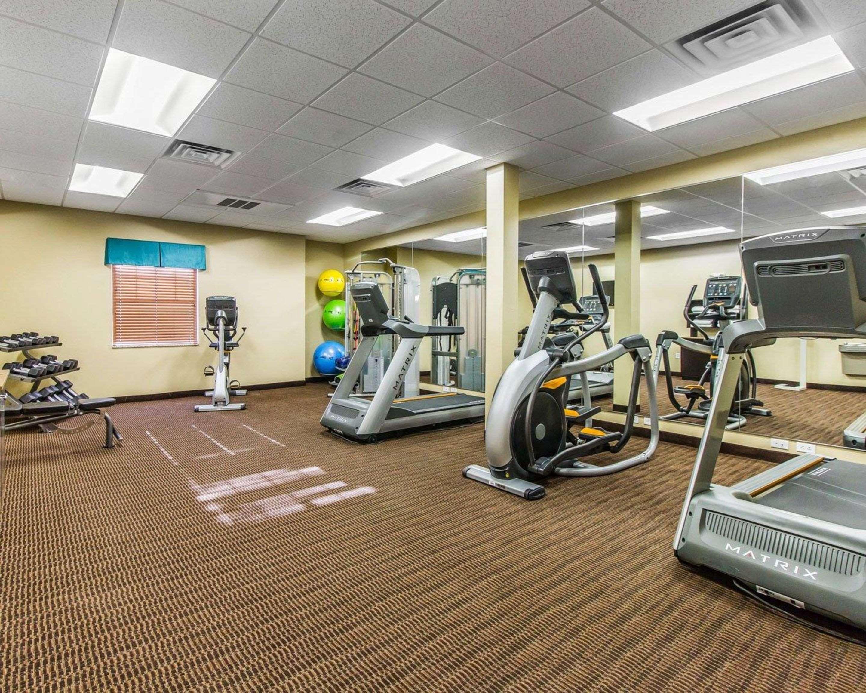 Mainstay Suites Watford City - Event Center Eksteriør billede