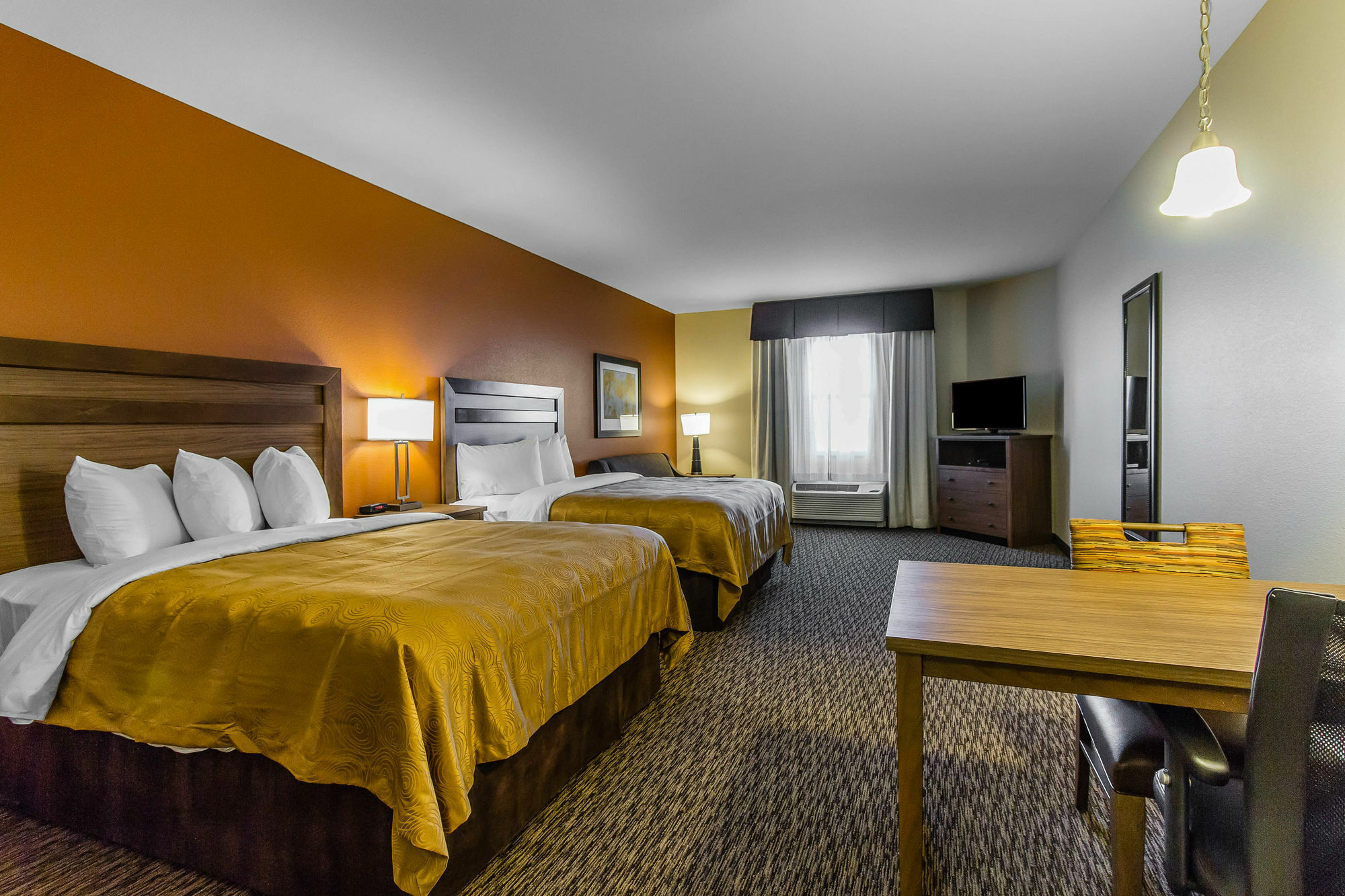 Mainstay Suites Watford City - Event Center Eksteriør billede